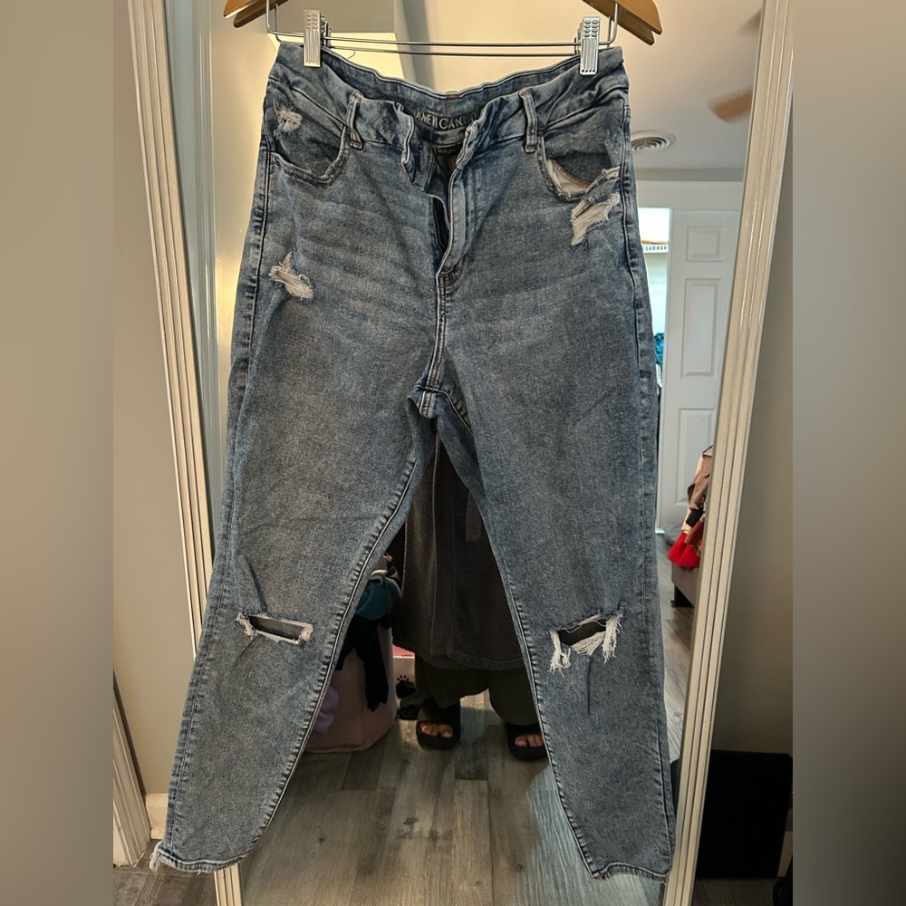 American Eagle Outfitters Women's Ripped Gray Jeans